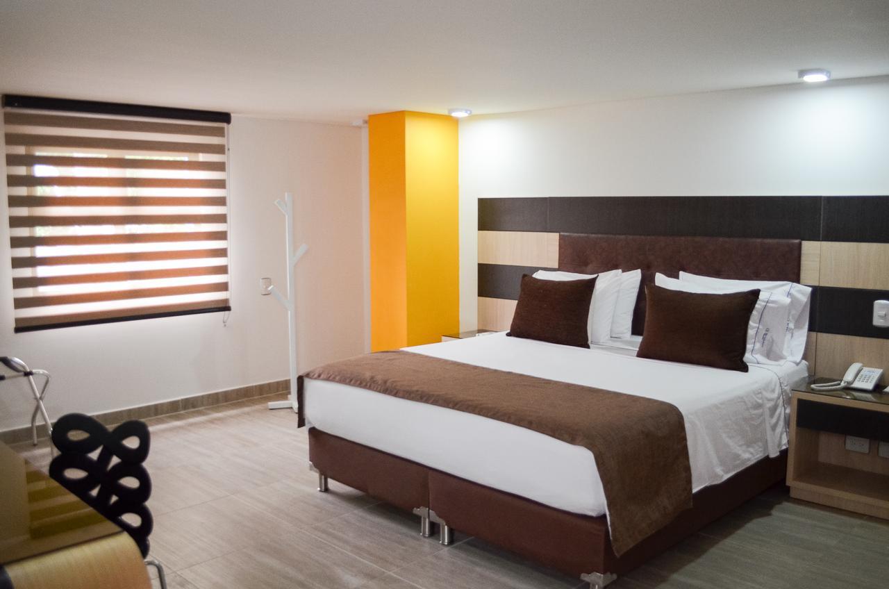 Hotel Parque 70 Medellin Ngoại thất bức ảnh