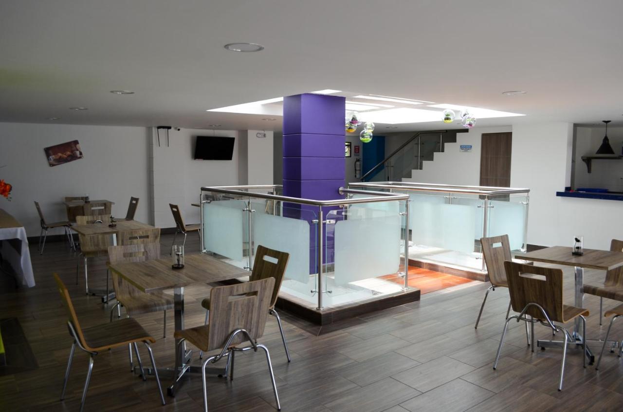 Hotel Parque 70 Medellin Ngoại thất bức ảnh