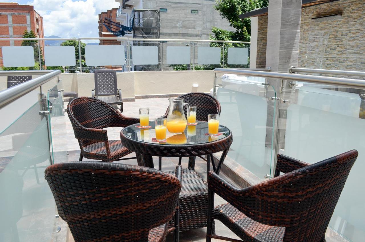 Hotel Parque 70 Medellin Ngoại thất bức ảnh