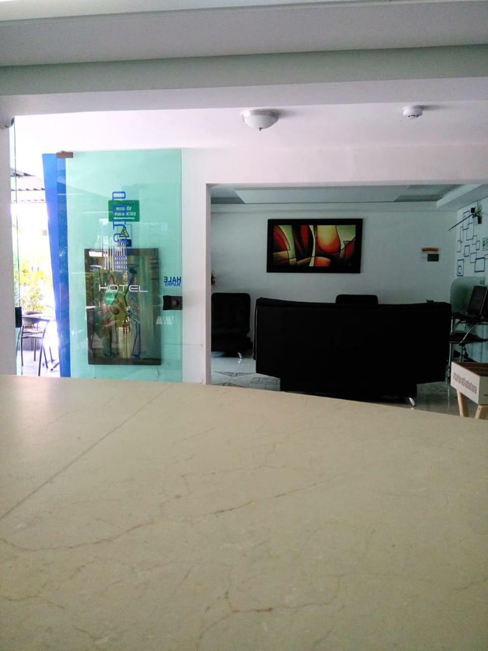Hotel Parque 70 Medellin Ngoại thất bức ảnh